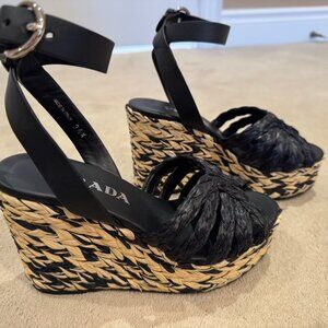 Prada Raffia Wedge NWOT (Fits large like a 5 - 5/12)